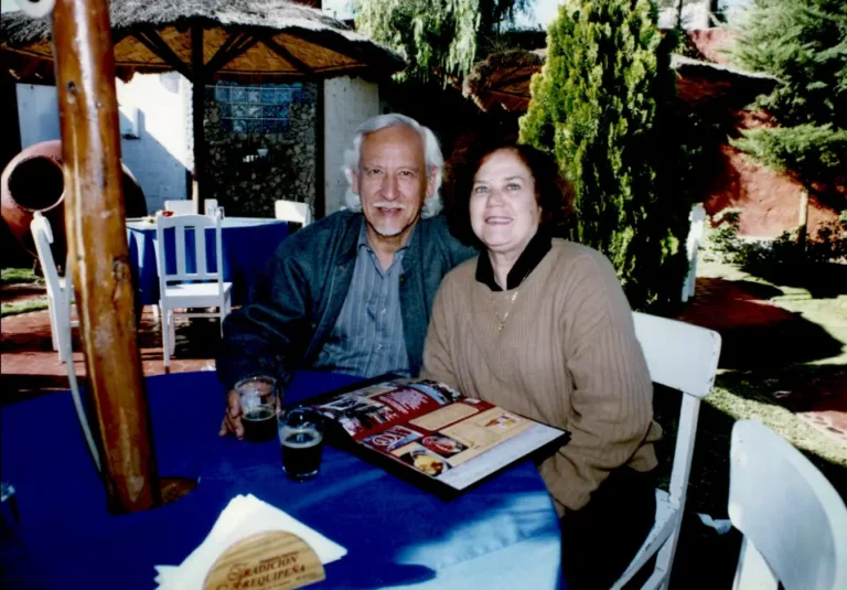 Con su esposa Lúcia en Arequipa, mayo de 2001