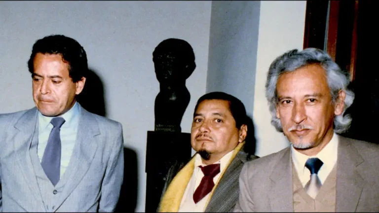 Manuel Pantigoso con los poetas César Calvo y Manuel Velázquez, 1977